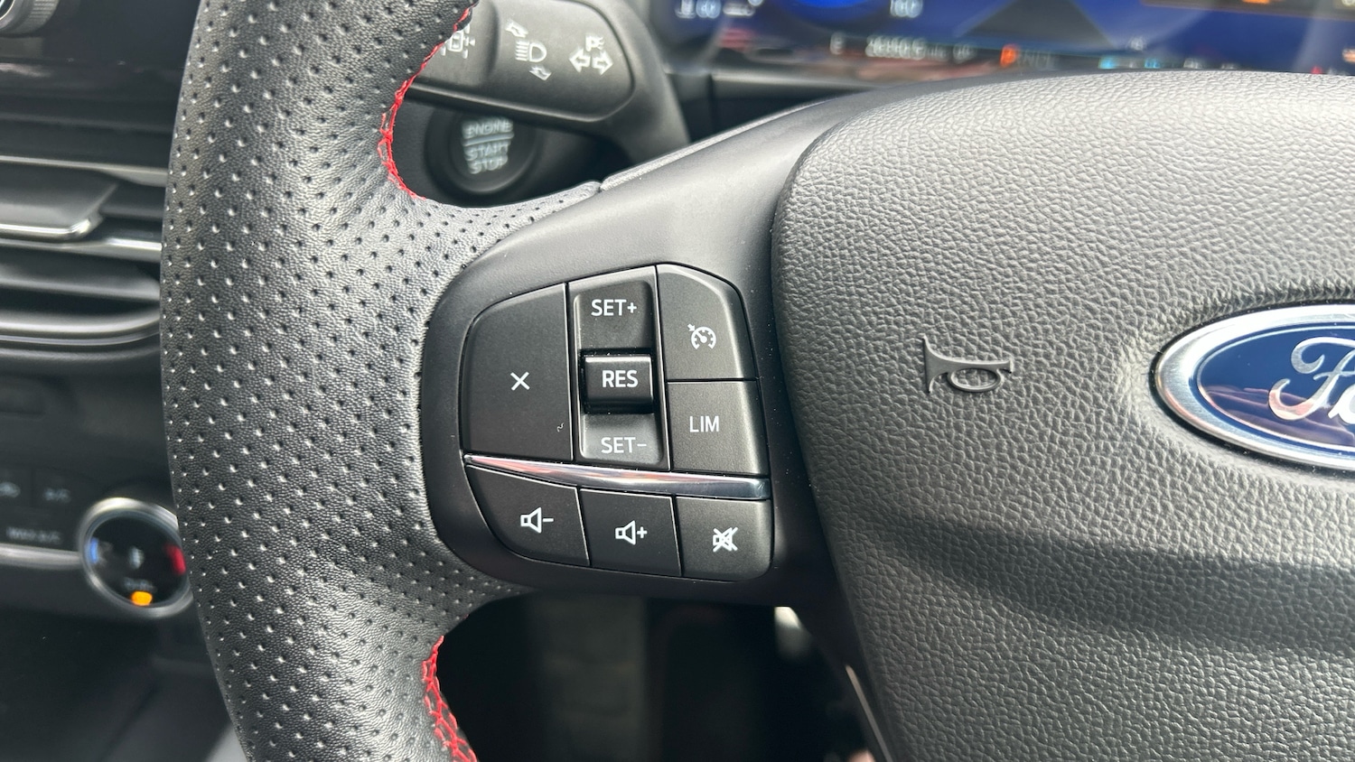 Used Ford Kuga 2023 for sale - 78040156: Photo 28