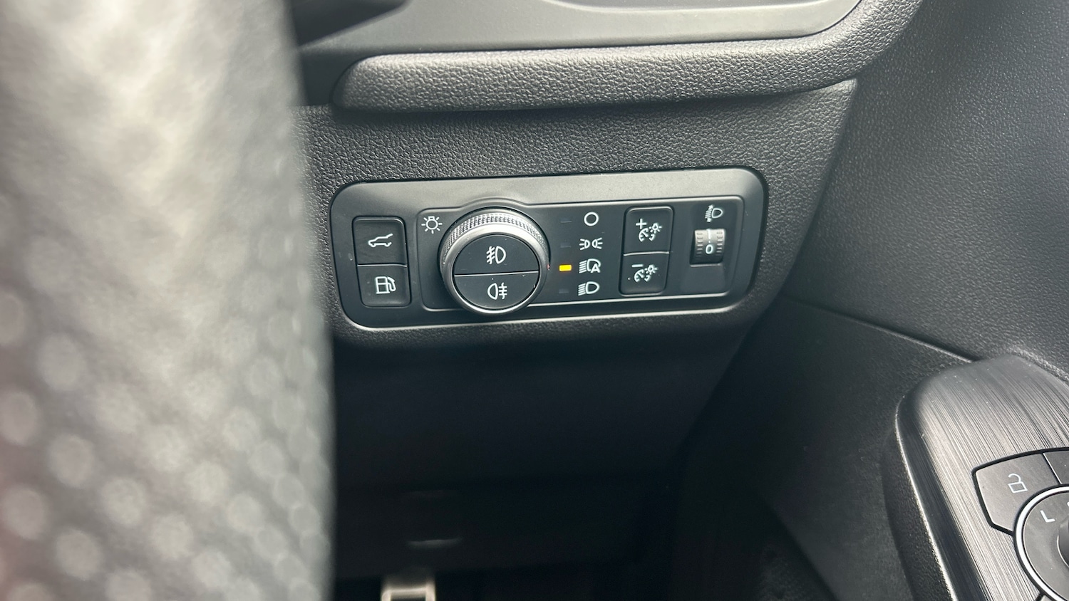 Used Ford Kuga 2023 for sale - 78040156: Photo 32