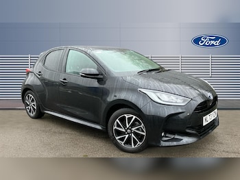 Used Toyota Yaris 2023 for sale - 77261322: Photo