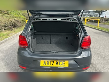 Used Volkswagen Polo 2017 for sale - 78250702: Photo