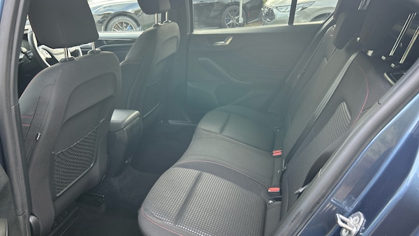 Used Ford Focus 2021 for sale - 76157700: Photo 16