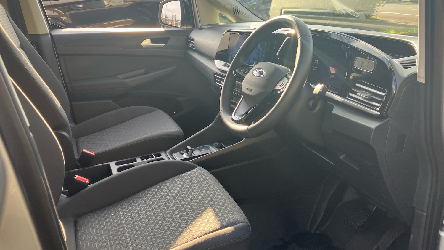 Used Ford Transit Connect 2025 for sale - 76627737: Photo 6