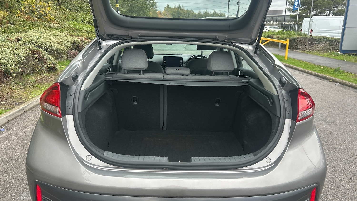 Used Hyundai IONIQ 2022 for sale - 76362823: Photo 4