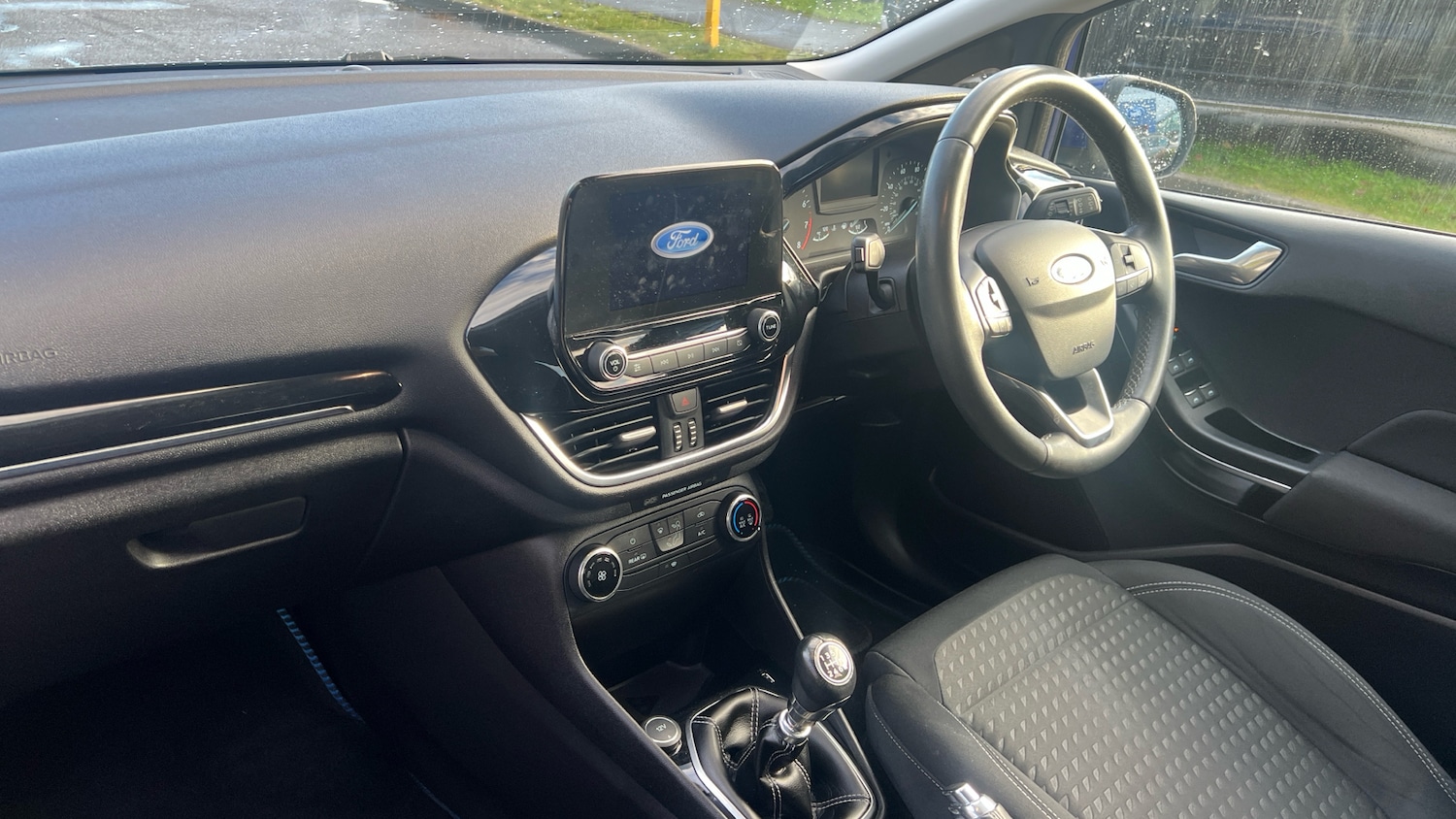 Used Ford Fiesta 2017 for sale - 77195160: Photo 9