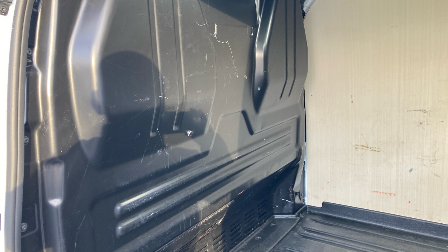 Used Ford Transit Custom 2024 for sale - 76627899: Photo 18