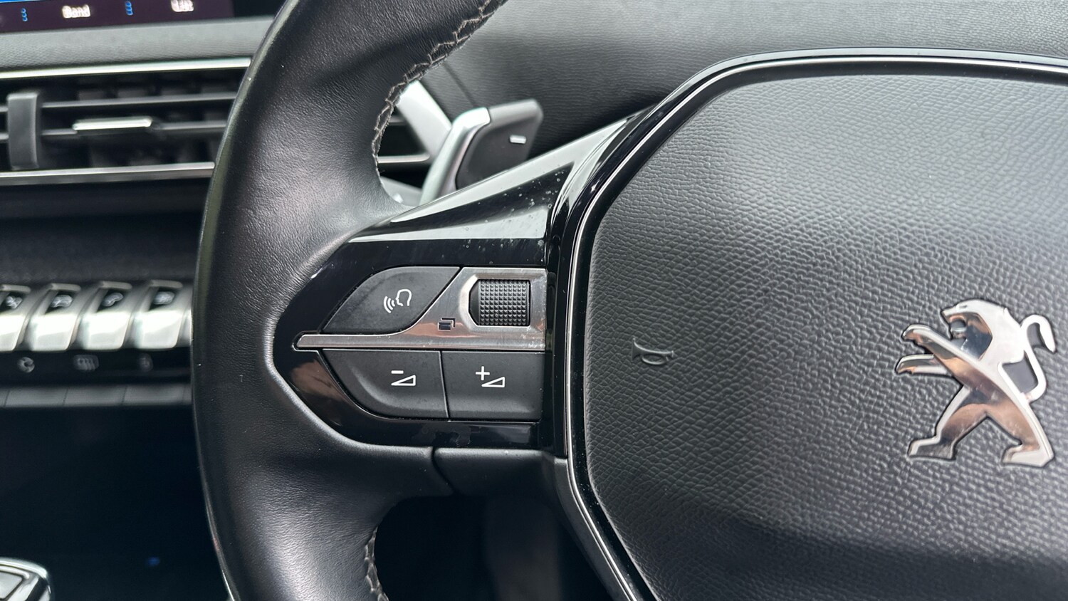 Used Peugeot 3008 2019 for sale - 77403782: Photo 21