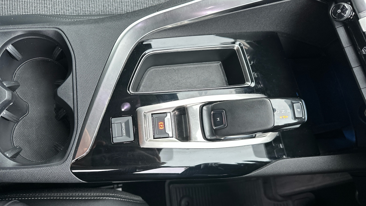 Used Peugeot 3008 2019 for sale - 77403782: Photo 28