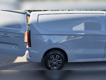 Used Ford Transit Custom 2025 for sale - 79198332: Photo