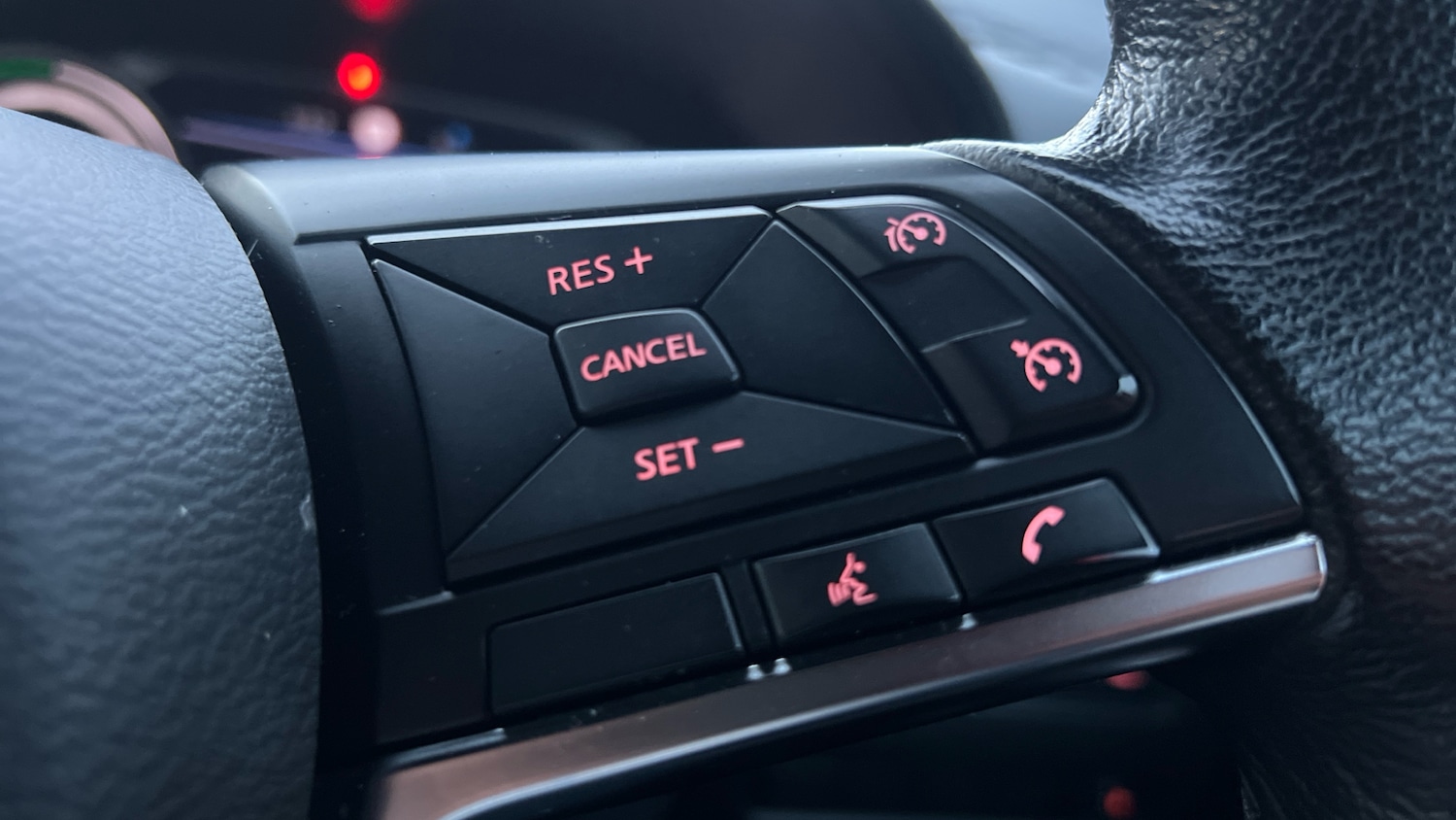 Used Nissan Juke 2023 for sale - 76662929: Photo 28