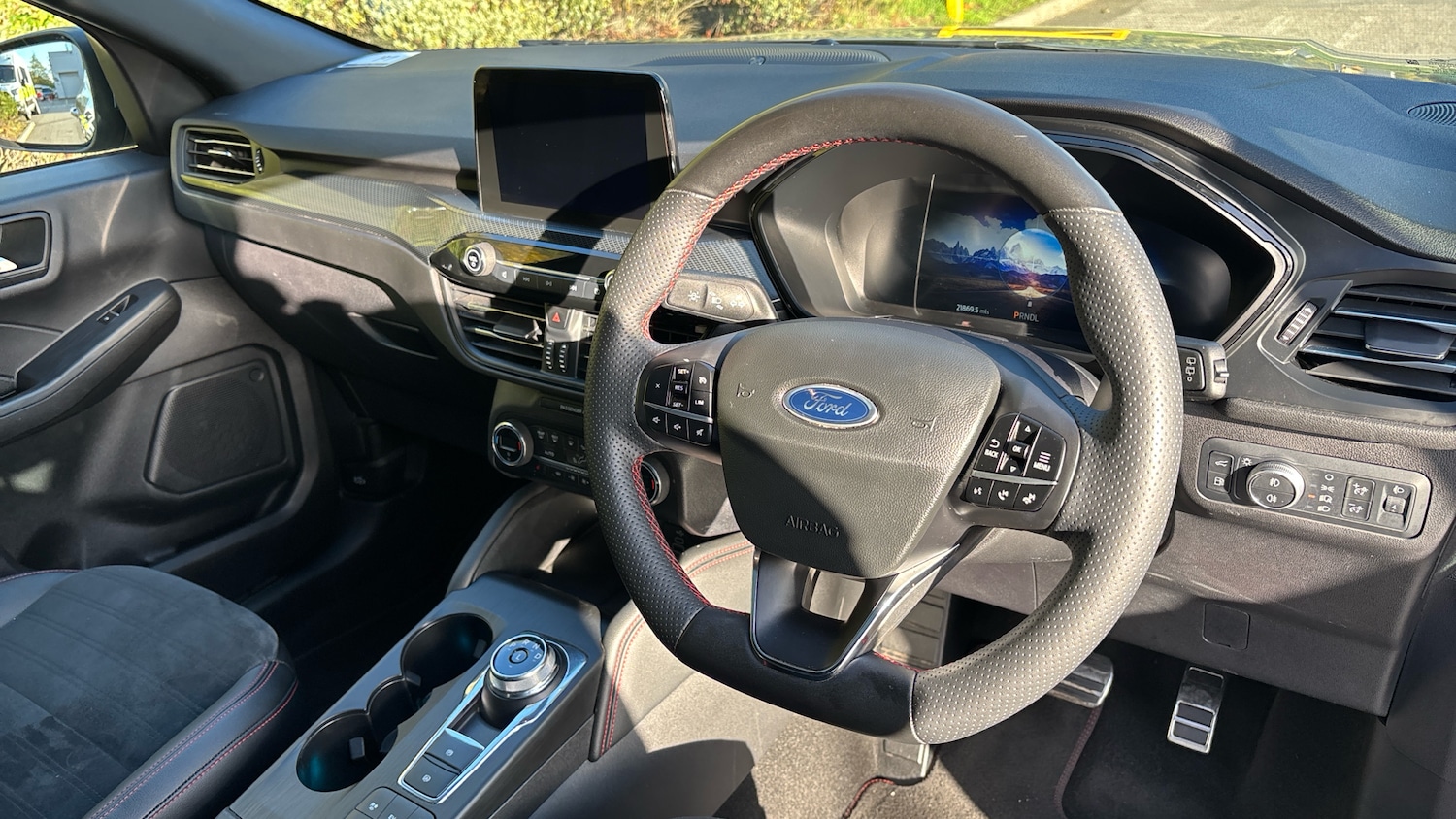 Used Ford Kuga 2023 for sale - 76352922: Photo 11
