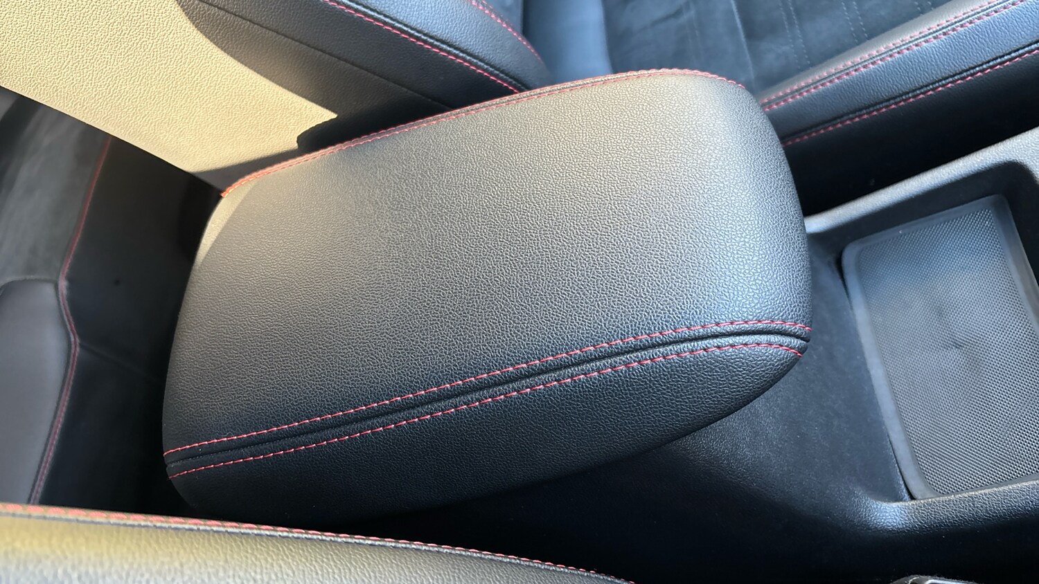 Used Ford Kuga 2023 for sale - 76352922: Photo 44
