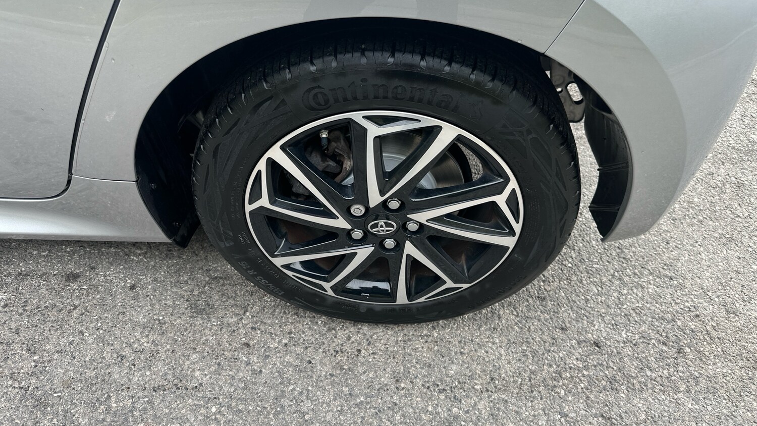 Used Toyota Yaris 2022 for sale - 76374029: Photo 37