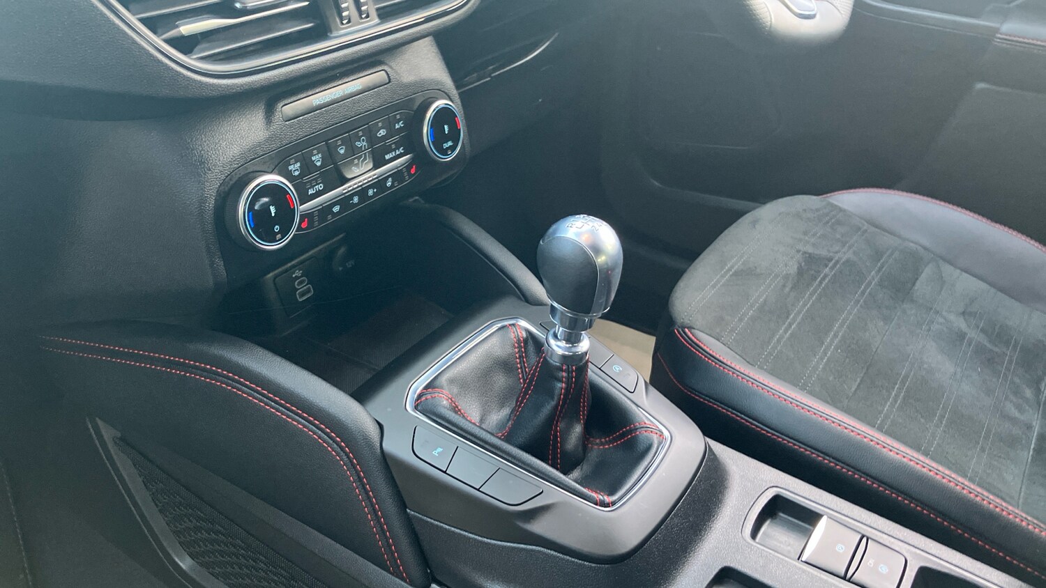 Used Ford Kuga 2023 for sale - 77933877: Photo 13