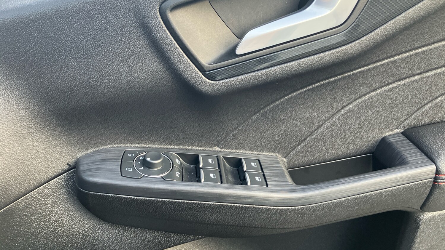 Used Ford Kuga 2023 for sale - 77933877: Photo 37