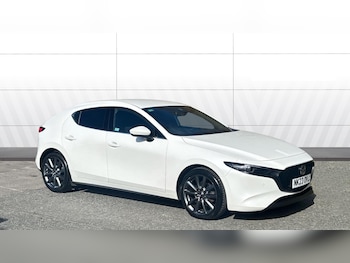 Used Mazda Mazda3 2023 for sale - 77848800: Photo