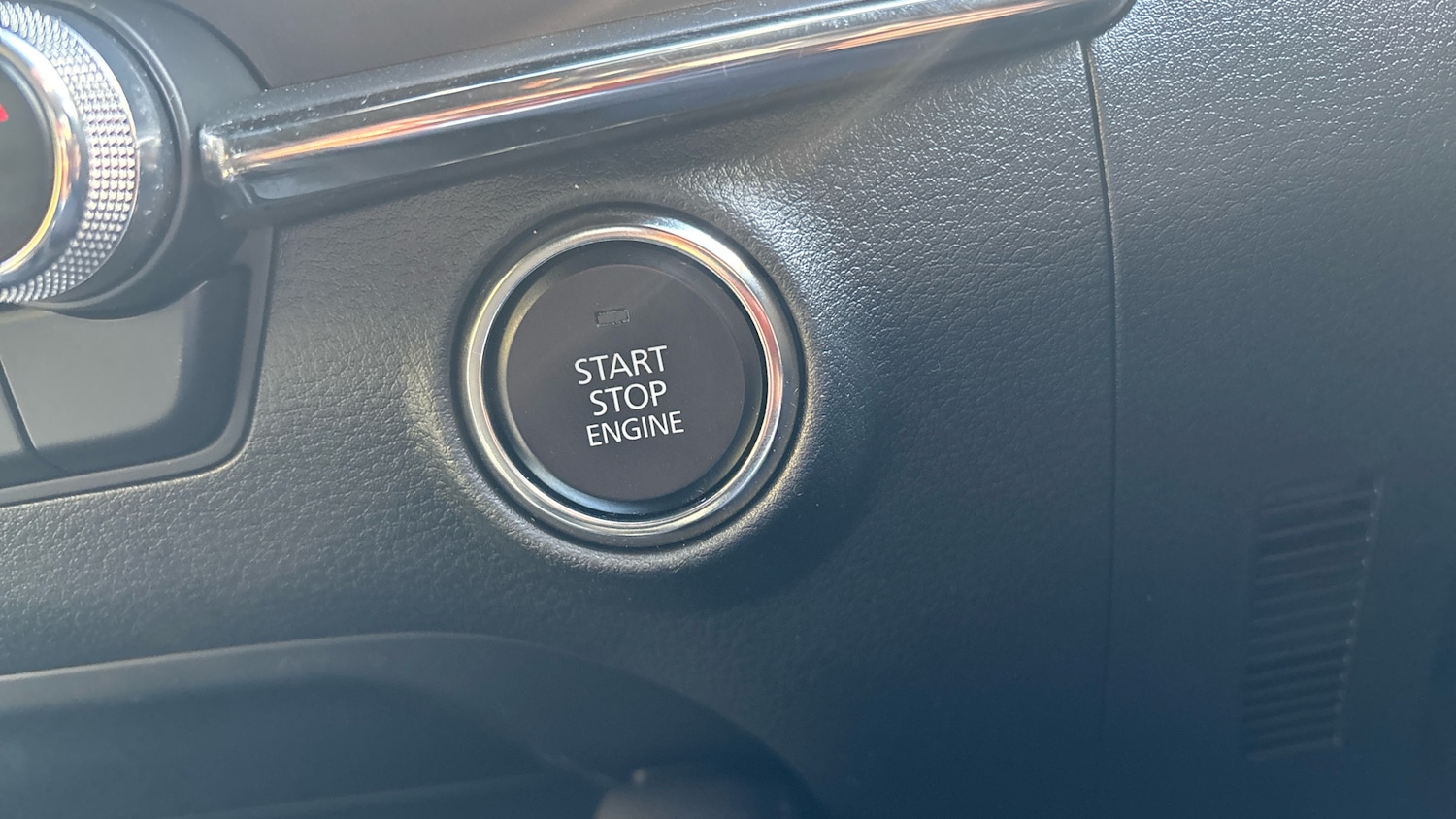 Used Mazda Mazda3 2023 for sale - 77848800: Photo 28