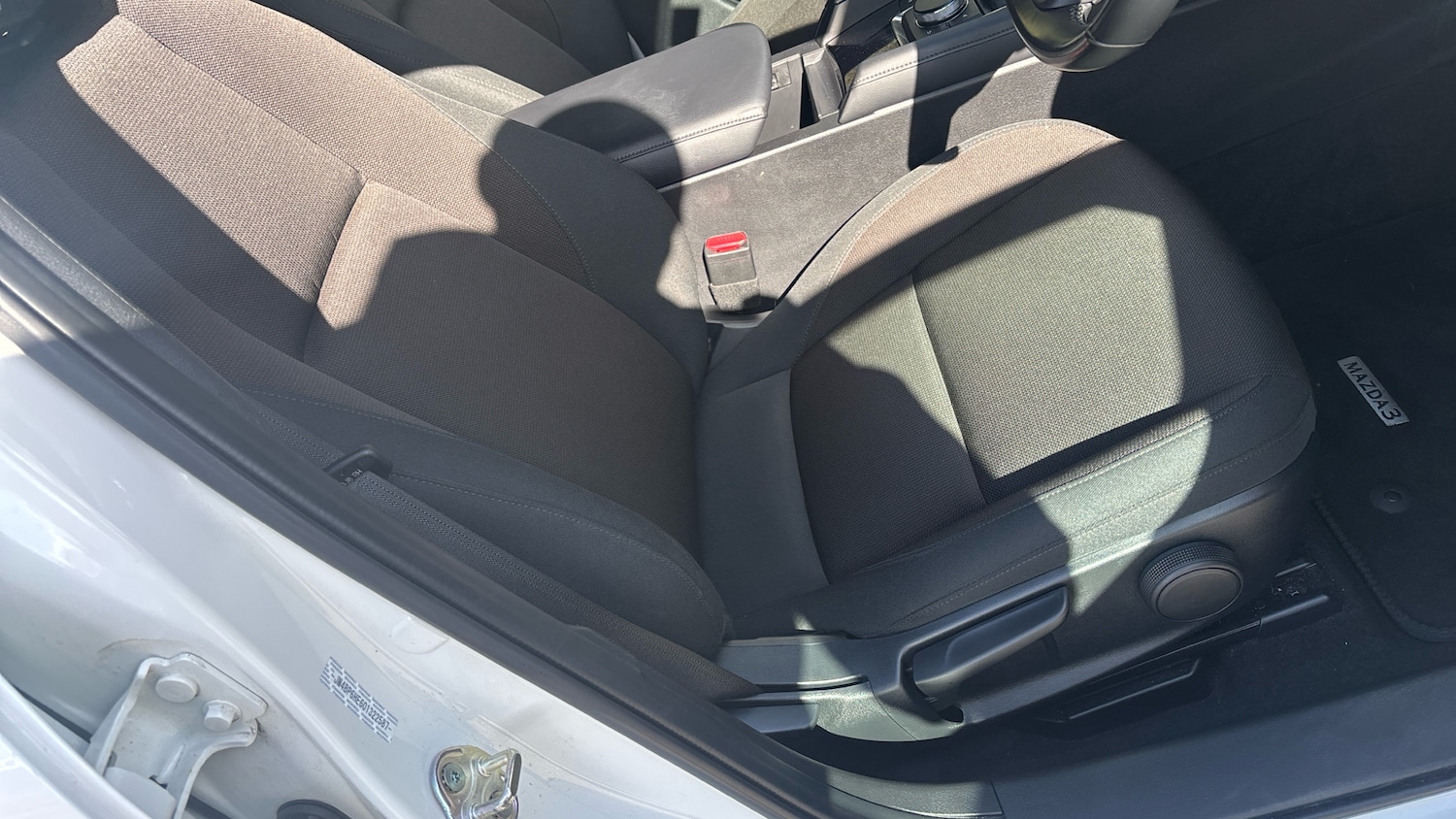 Used Mazda Mazda3 2023 for sale - 77848800: Photo 33