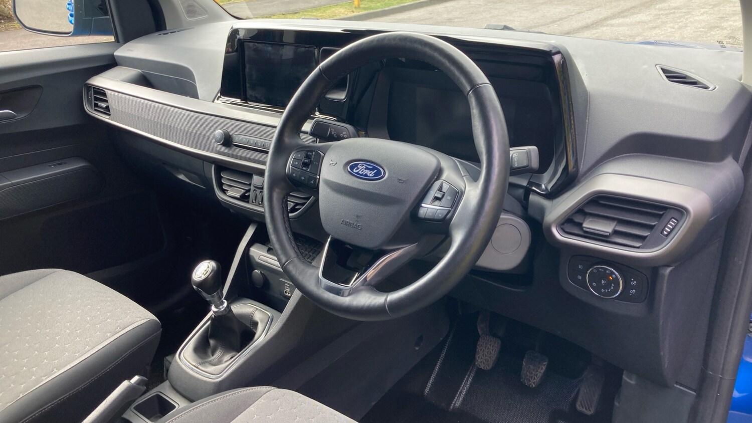 Used Ford Transit Courier 2024 for sale - 78090557: Photo 16