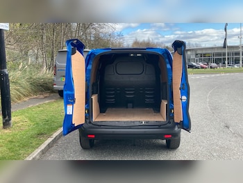 Used Ford Transit Courier 2024 for sale - 78090557: Photo