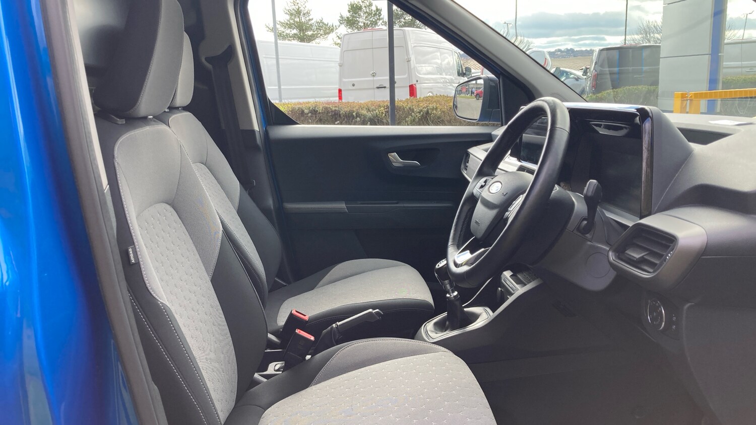 Used Ford Transit Courier 2024 for sale - 78090557: Photo 6