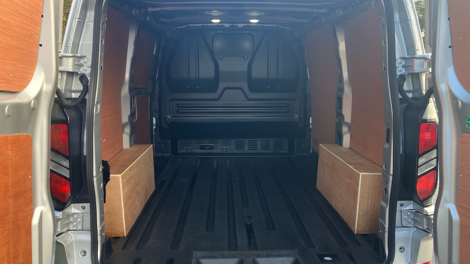 Used Ford Transit Custom 2025 for sale - 76649512: Photo 12