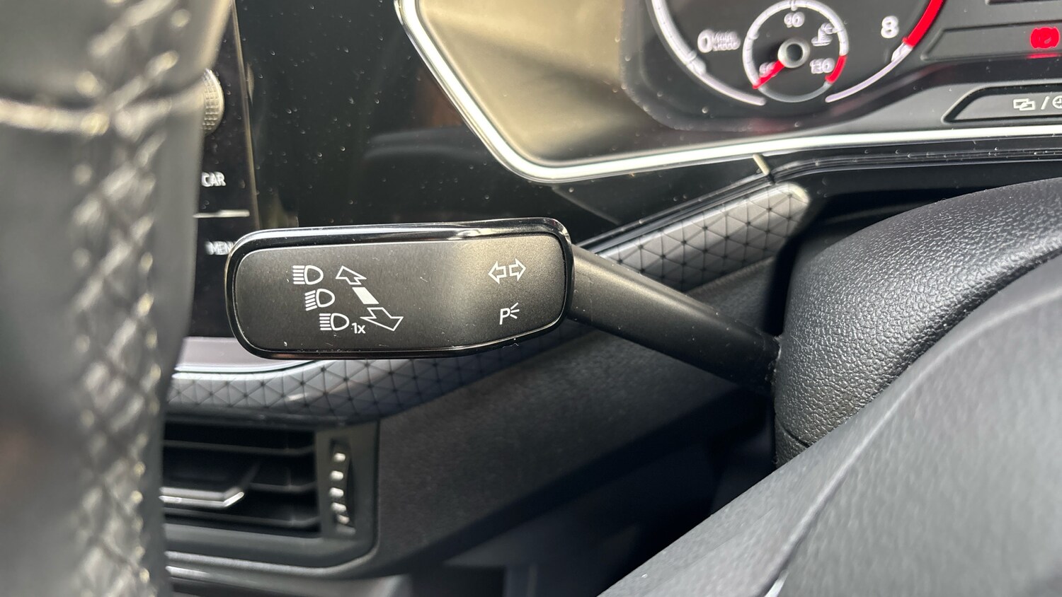 Used Volkswagen T-Cross 2019 for sale - 76853574: Photo 23