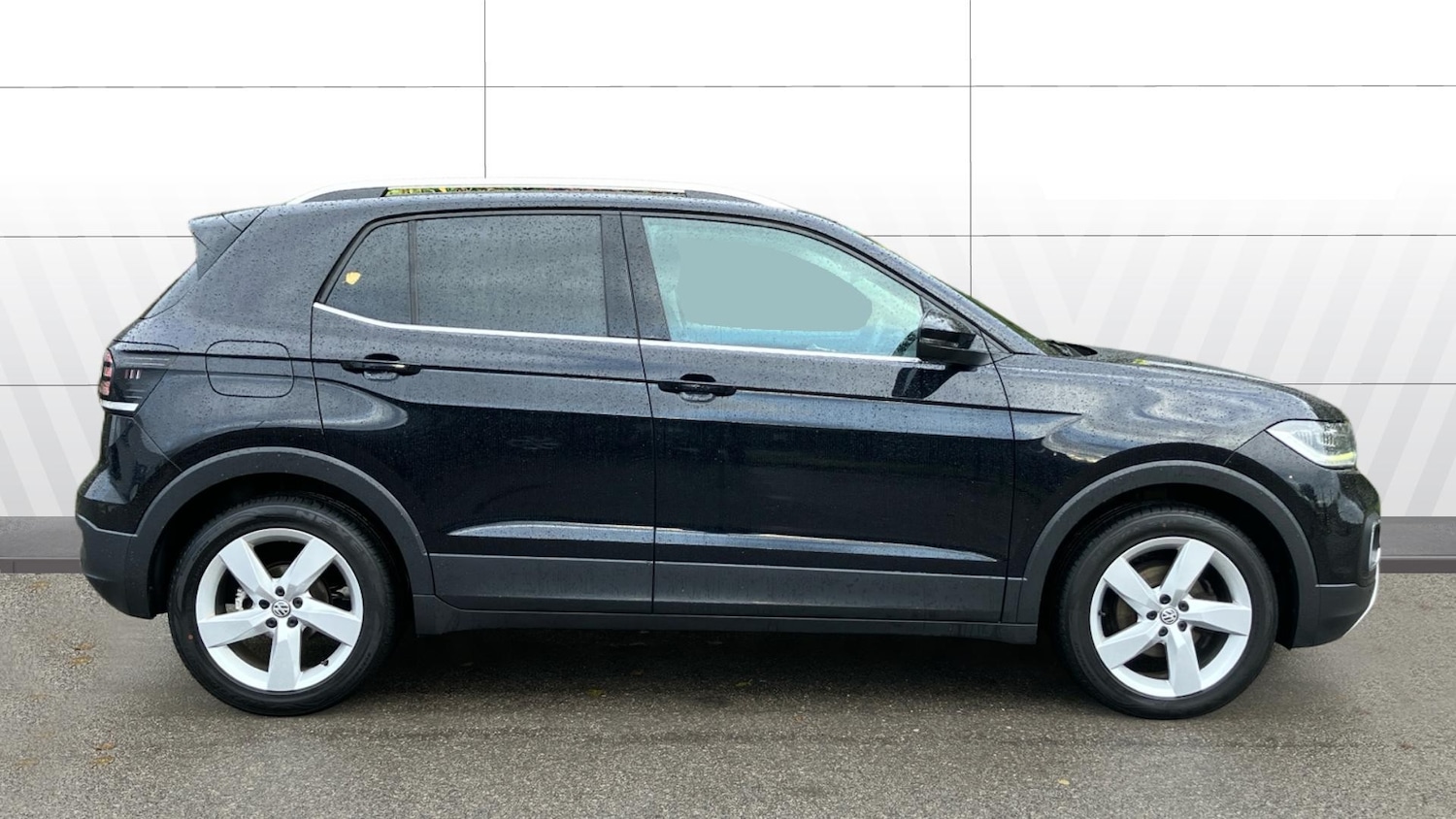Used Volkswagen T-Cross 2019 for sale - 76853574: Photo 5