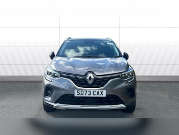 Used Renault Captur 2023 for sale - 75945492: Photo