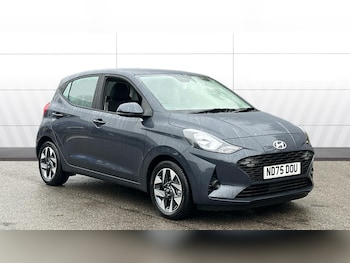 2025 (75) - 1.0 [63] Advance 5dr [Nav] Petrol Hatchback