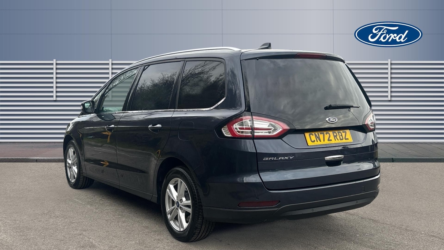 Used Ford Galaxy 2022 for sale - 77963070: Photo 2