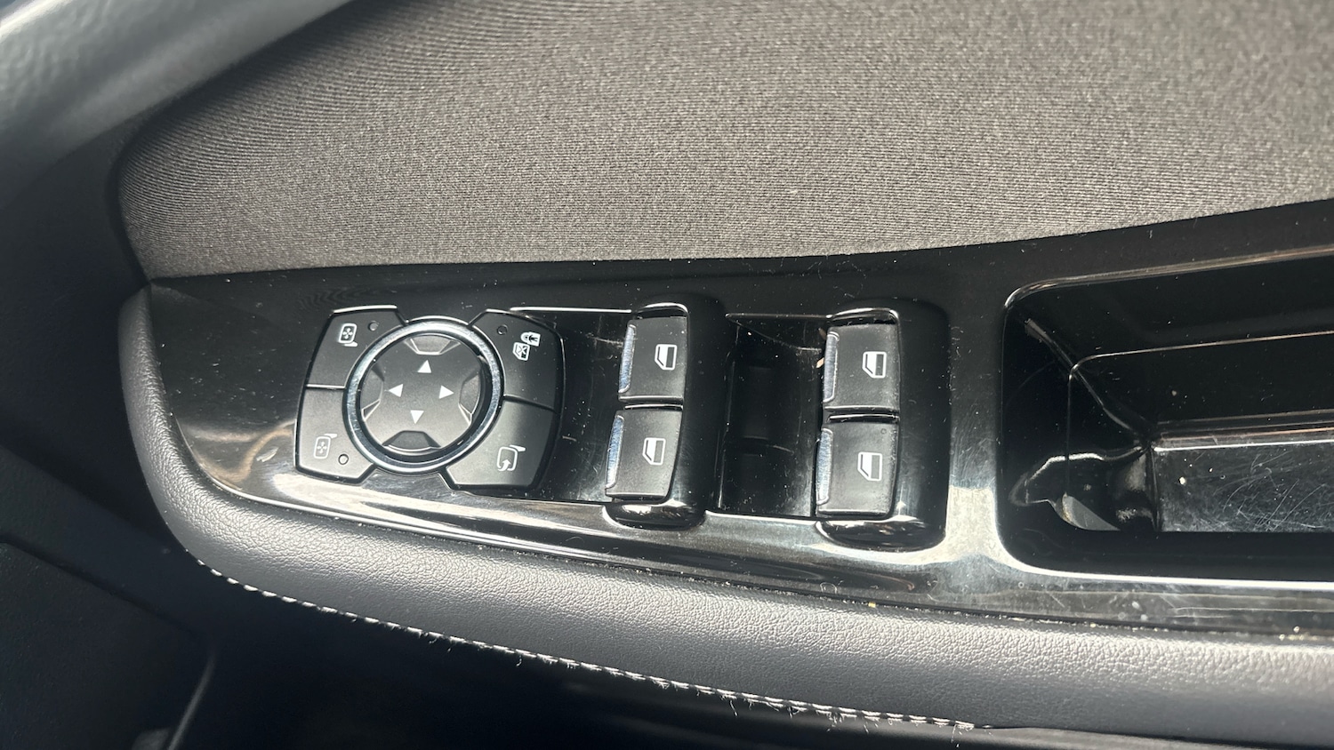 Used Ford Galaxy 2022 for sale - 77963070: Photo 25