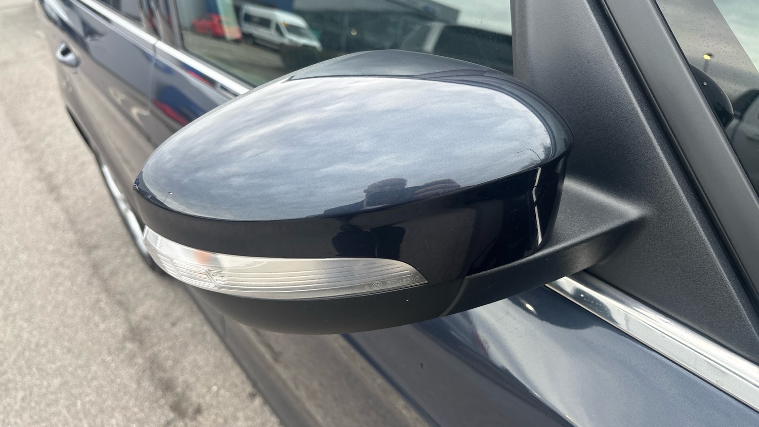 Used Ford Galaxy 2022 for sale - 77963070: Photo 38