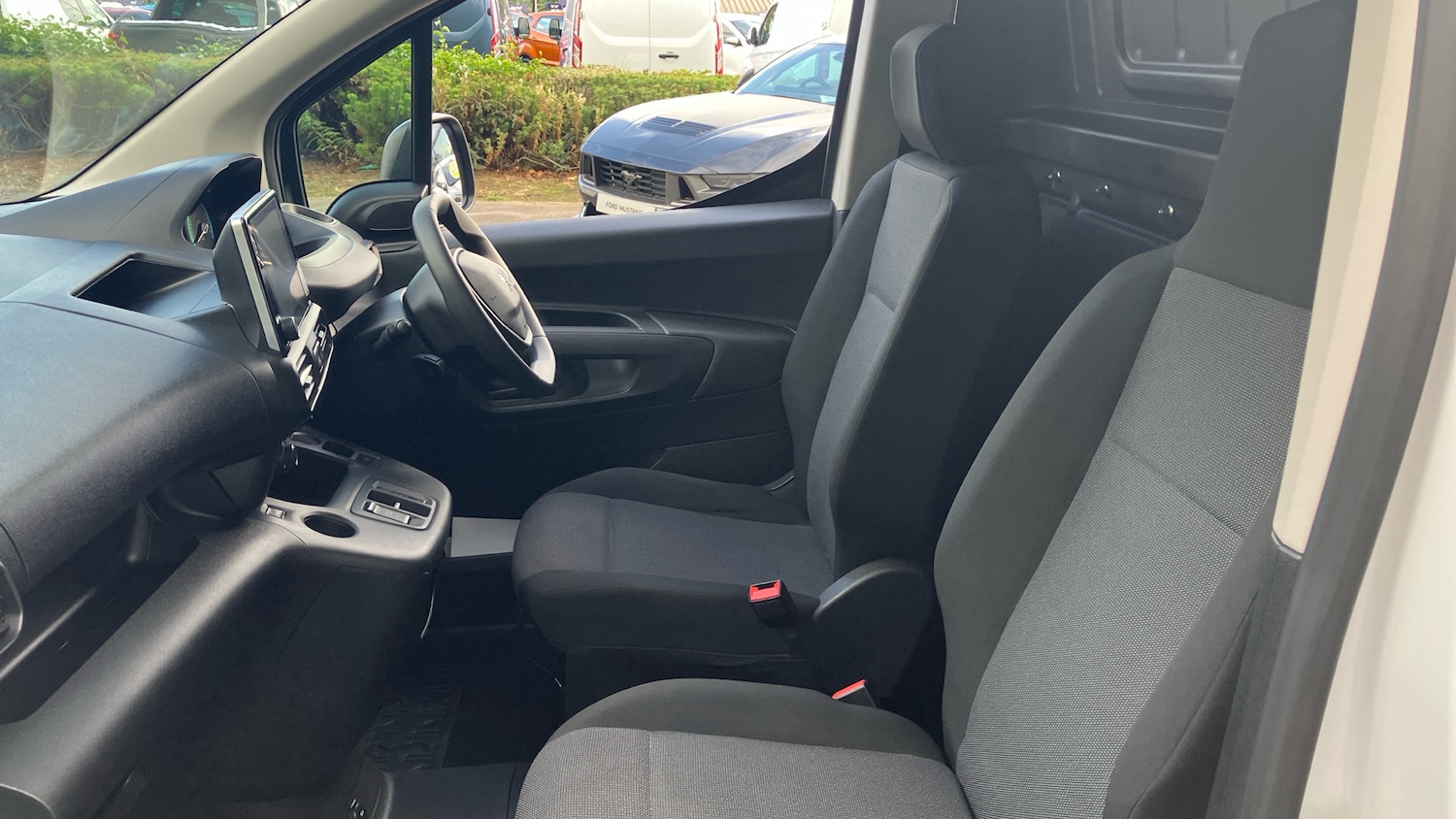 Used Peugeot Partner 2024 for sale - 76493709: Photo 13