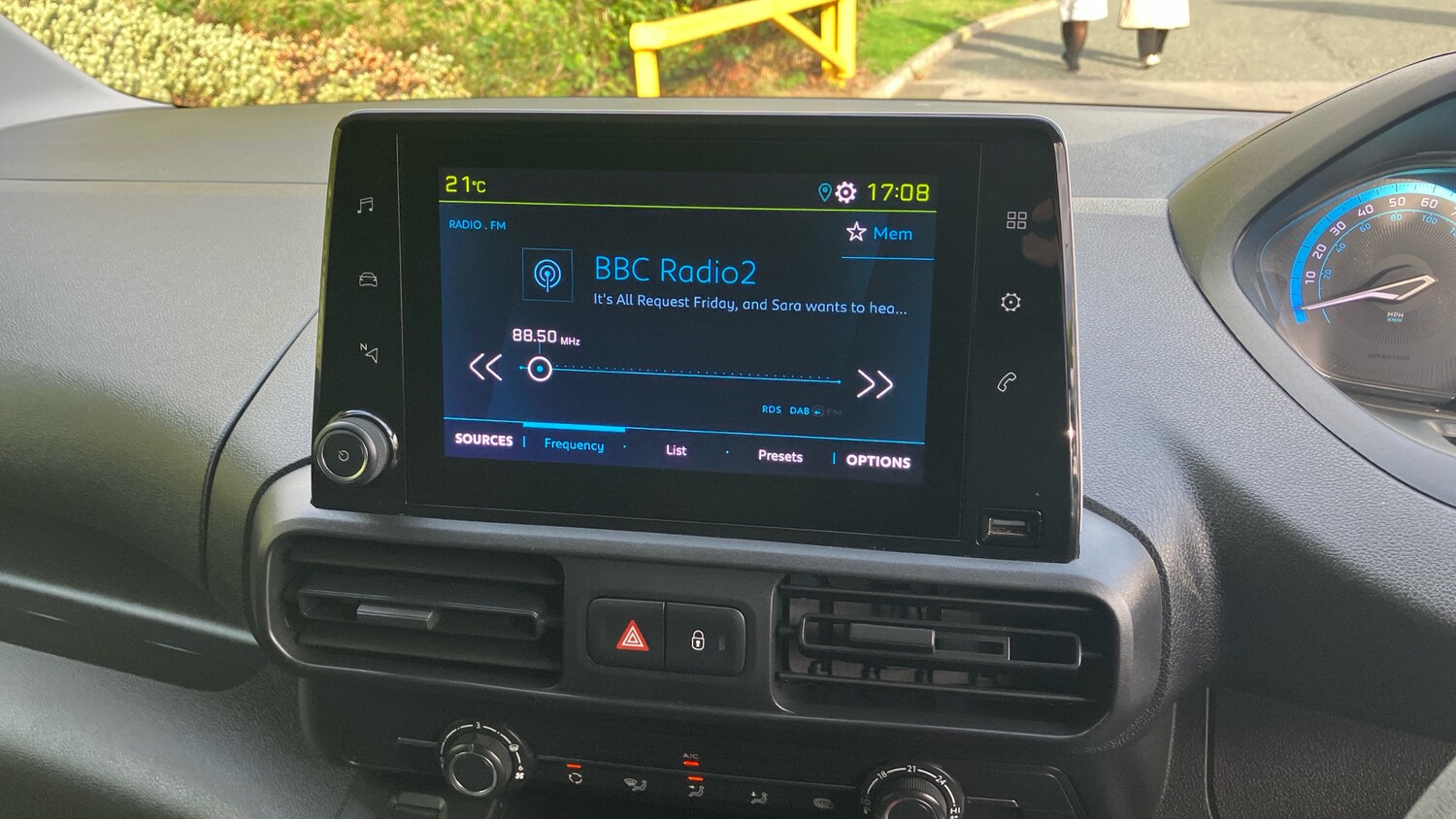 Used Peugeot Partner 2024 for sale - 76493709: Photo 15