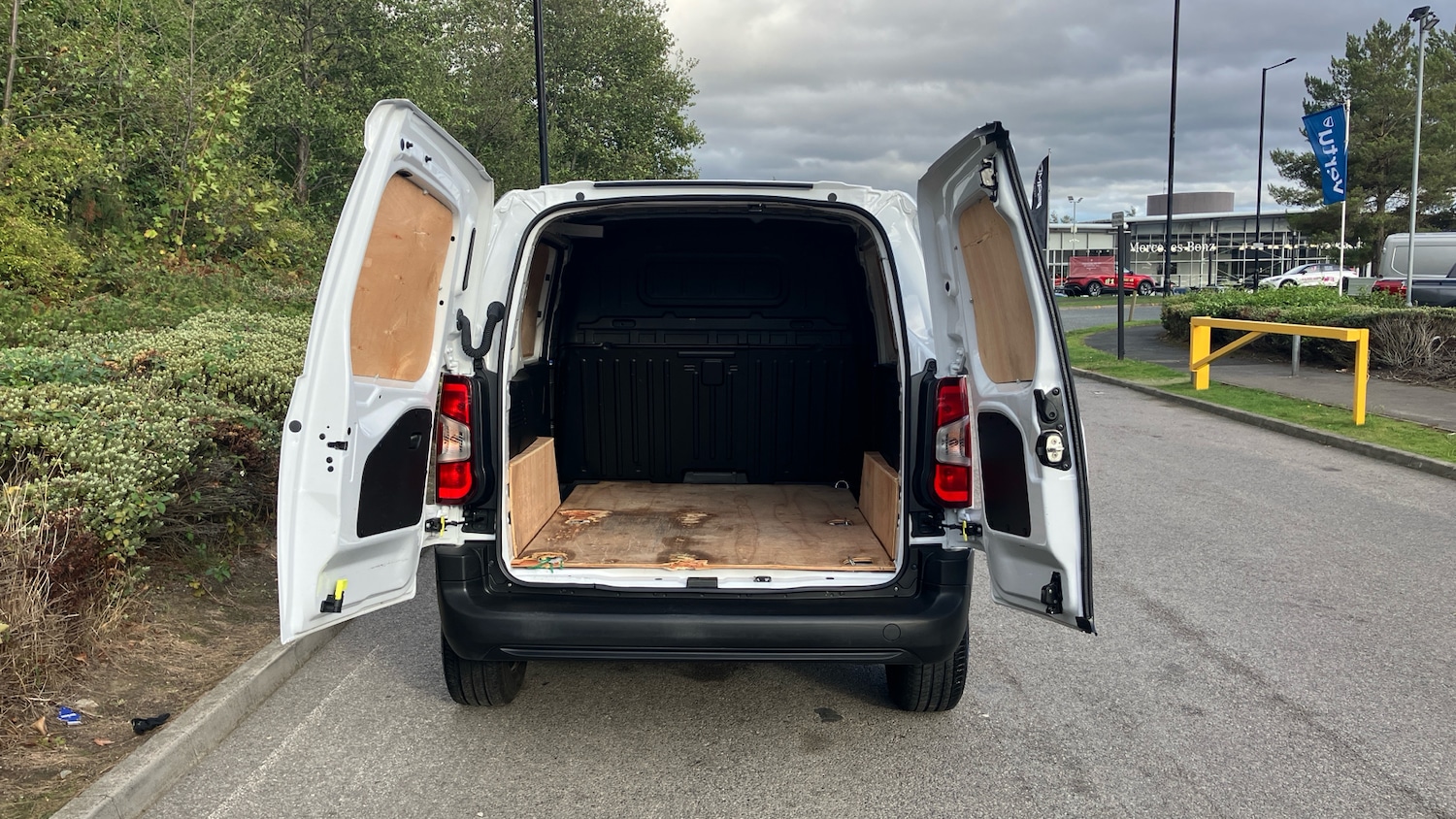 Used Peugeot Partner 2024 for sale - 76493709: Photo 3