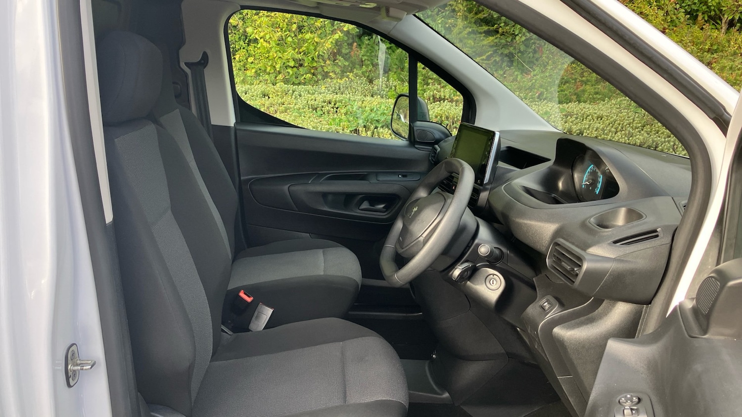 Used Peugeot Partner 2024 for sale - 76493709: Photo 6