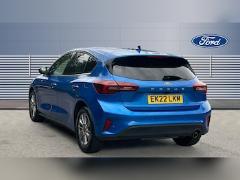 Used Ford Focus 2022 for sale - 76205944: Photo 2