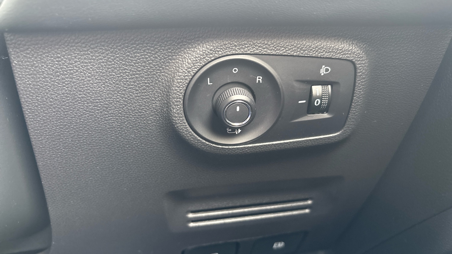 Used MG MG ZS 2023 for sale - 76381868: Photo 25