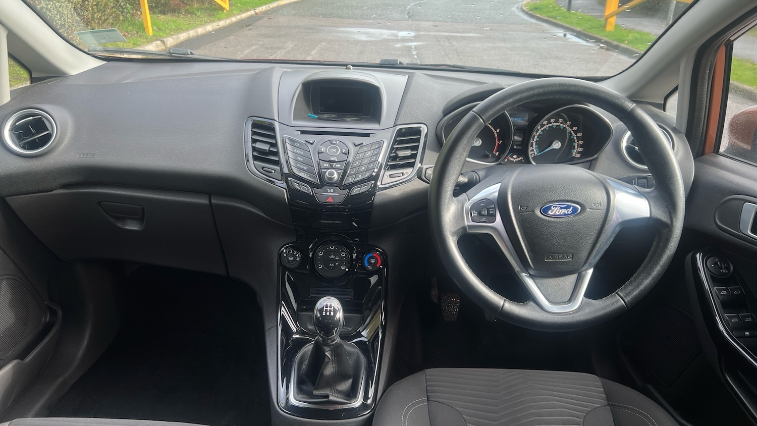 Used Ford Fiesta 2015 for sale - 76339980: Photo 10