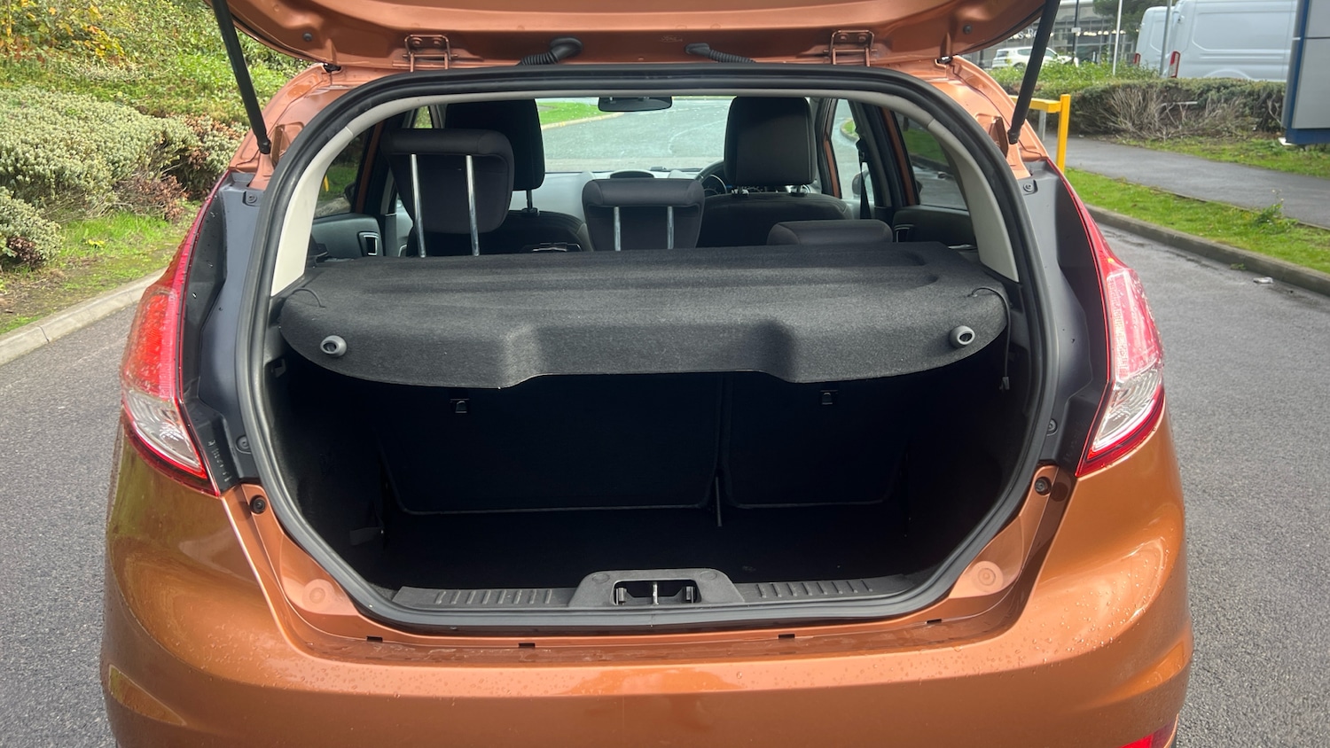Used Ford Fiesta 2015 for sale - 76339980: Photo 4