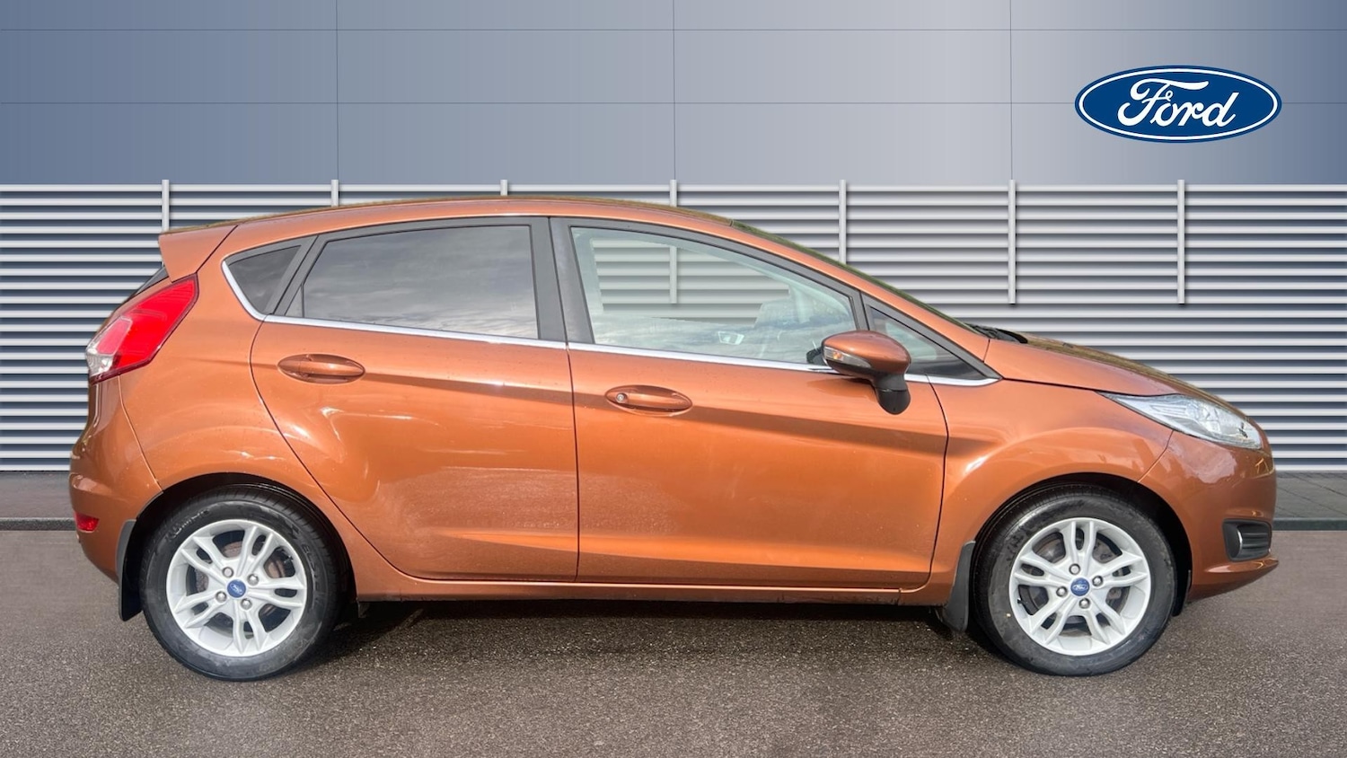 Used Ford Fiesta 2015 for sale - 76339980: Photo 5