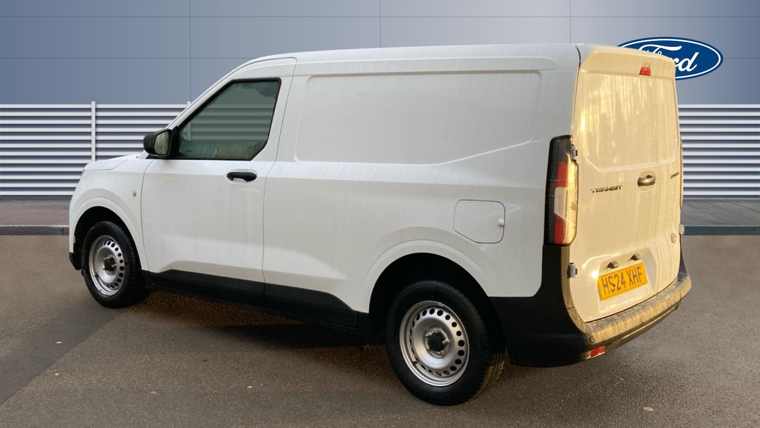 Used Ford Transit Courier 2024 for sale - 76830503: Photo 2