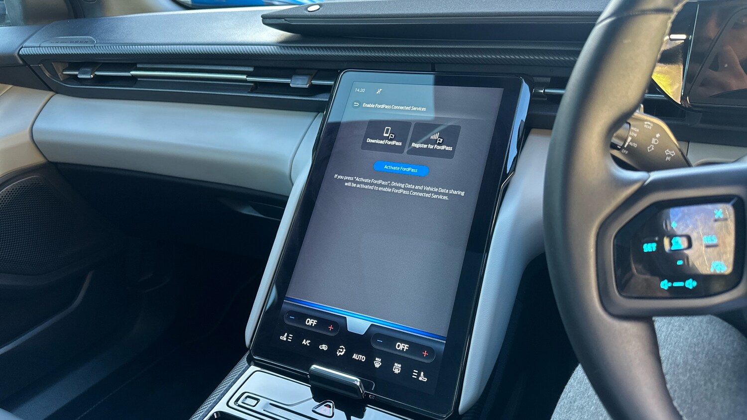 Used Ford Explorer 2025 for sale - 77946979: Photo 26