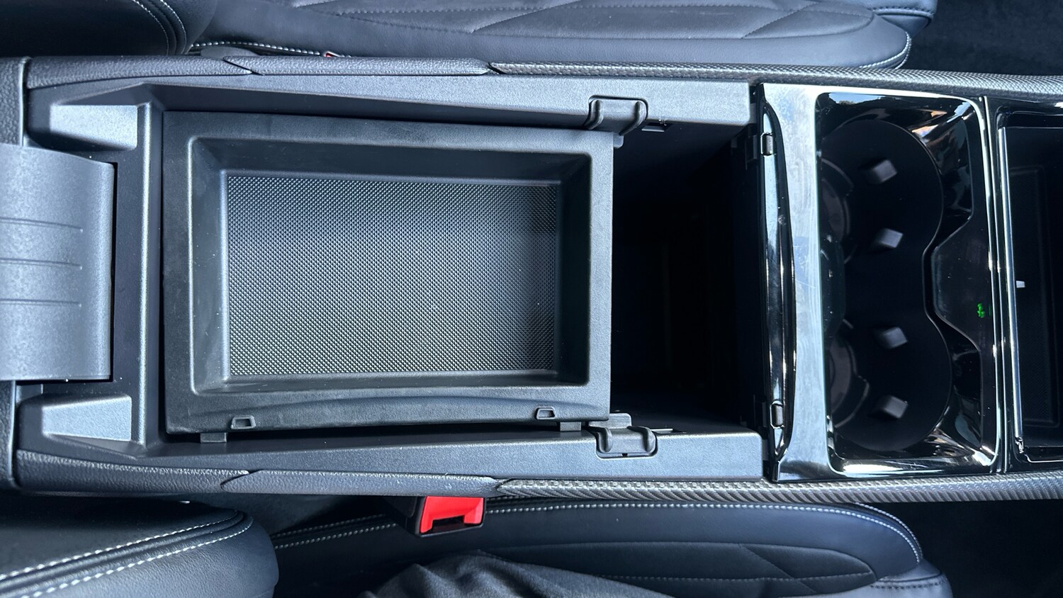 Used Ford Explorer 2025 for sale - 77946979: Photo 29