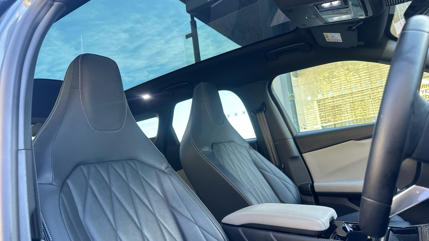 Used Ford Explorer 2025 for sale - 77946979: Photo 41