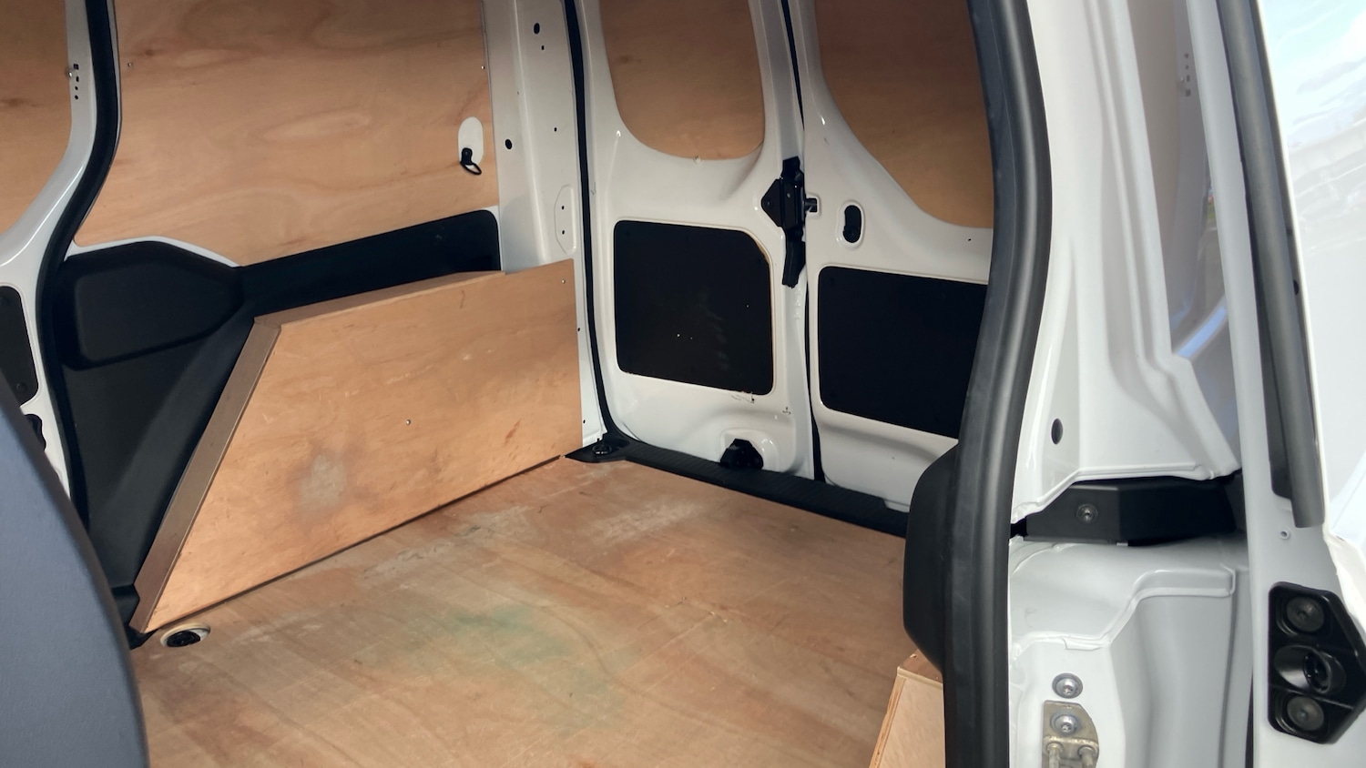 Used Renault Kangoo 2024 for sale - 76005905: Photo 14