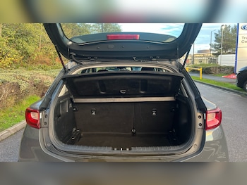 Used Kia Stonic 2022 for sale - 76707149: Photo