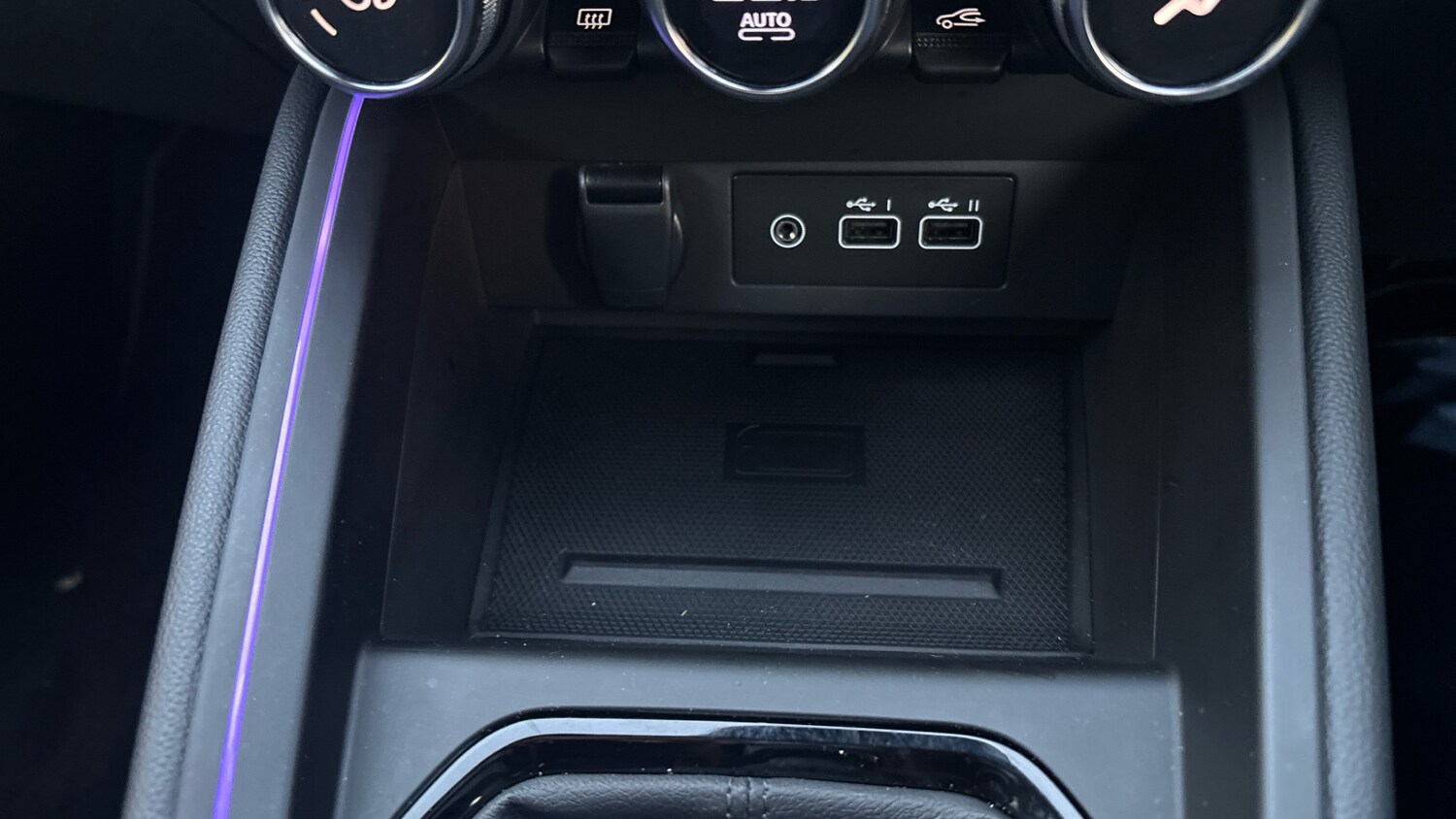 Used Renault Clio 2024 for sale - 76403143: Photo 30