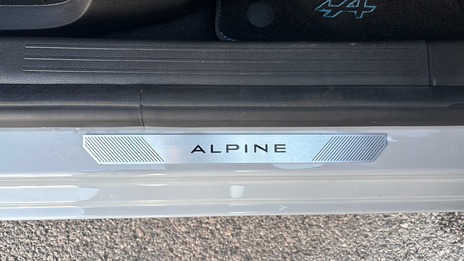 Used Renault Clio 2024 for sale - 76403143: Photo 38