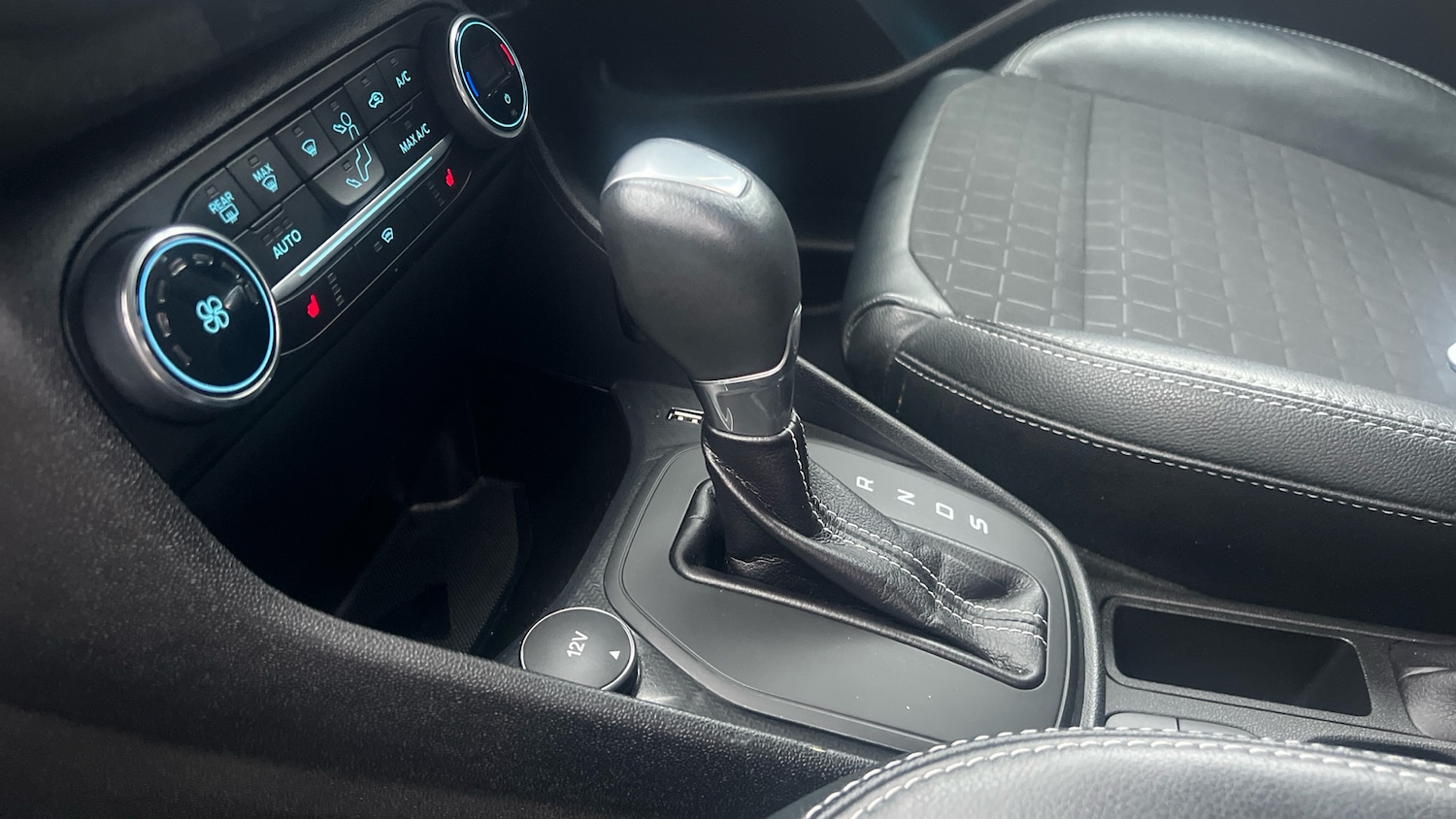 Used Ford Fiesta 2019 for sale - 77830359: Photo 13